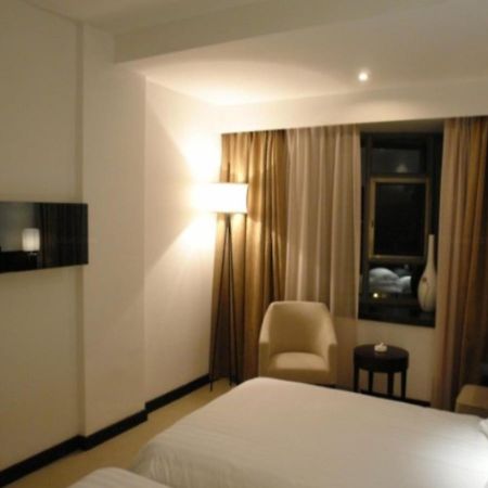 Starway Shilu Hotell Suzhou  Exteriör bild